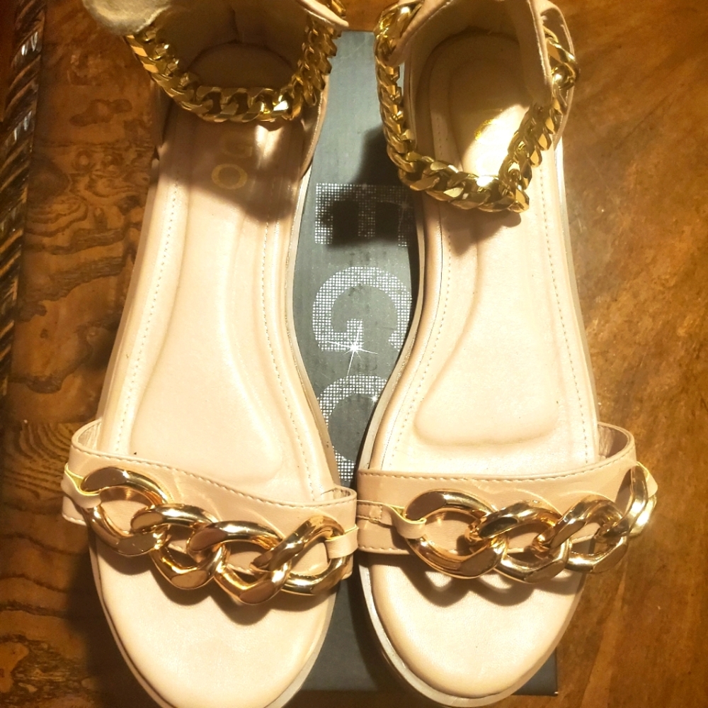 Ego Official Worn once Size 11  Khaki Chian Link Sandal